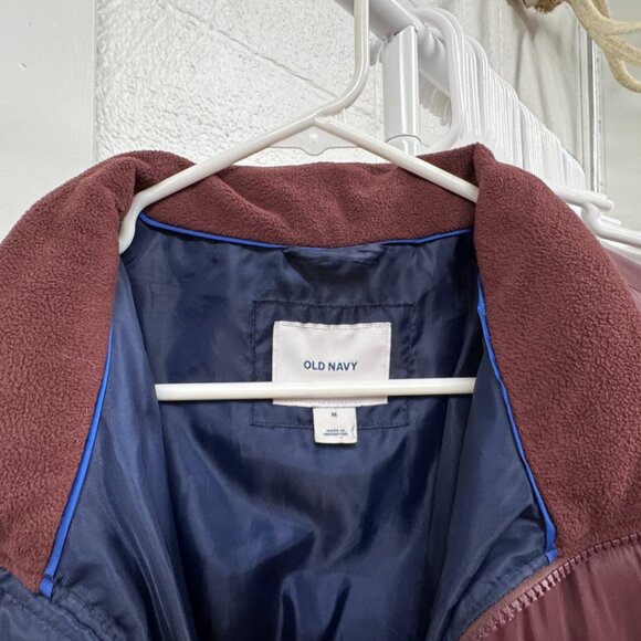 Old Navy Frost Free Puffer Jacket Size Medium - Picture 6 of 12